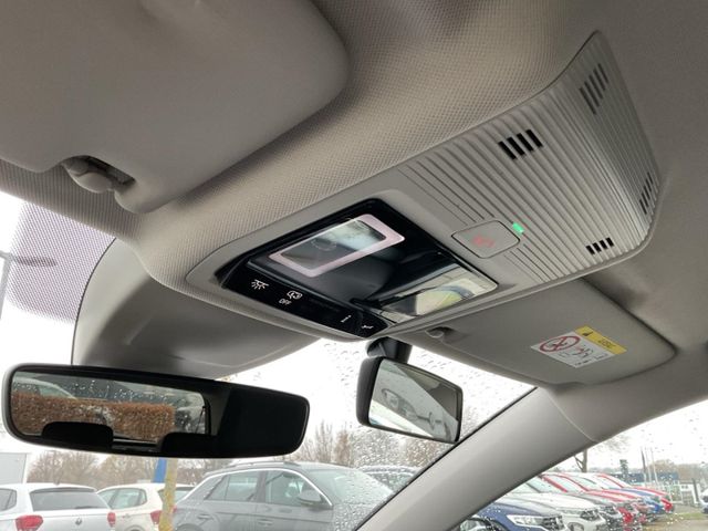 Golf 8 VIII Active 1.5 eTSI AHK-klappbar Navi Ap