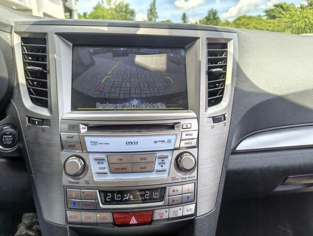 Fahrzeugabbildung Subaru OUTBACK Comfort 2.0 DPF