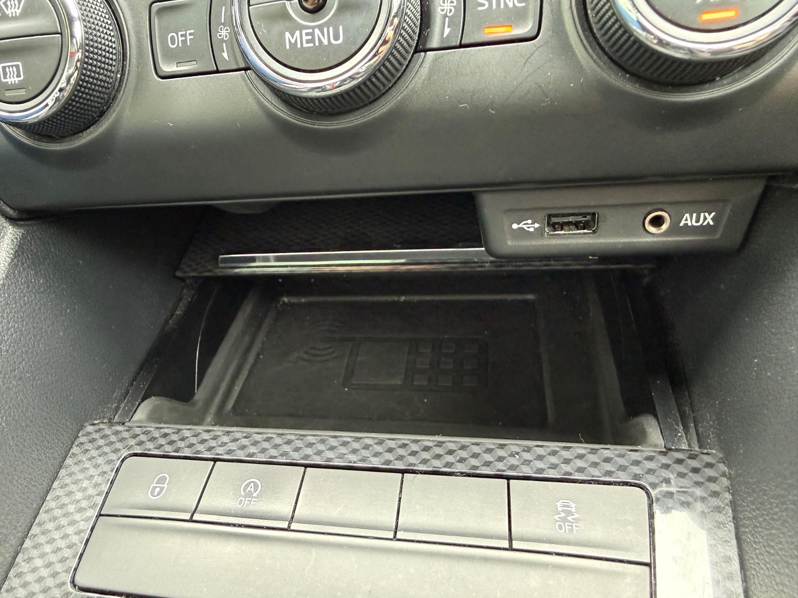 Skoda Octavia Combi RS Klima Navi Xenon -nur 73.000km!
