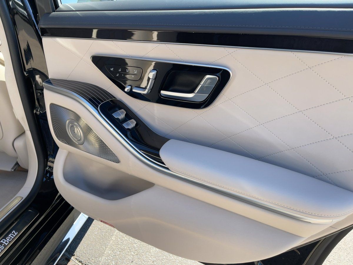 Fahrzeugabbildung Mercedes-Benz S 580 e 4M lang AMG/Pano/360°/HuD/Distr./Burm.