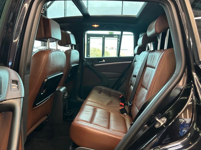 Volkswagen Tiguan Sport & Style 4Motion *2. Hand*Klima*PDC*