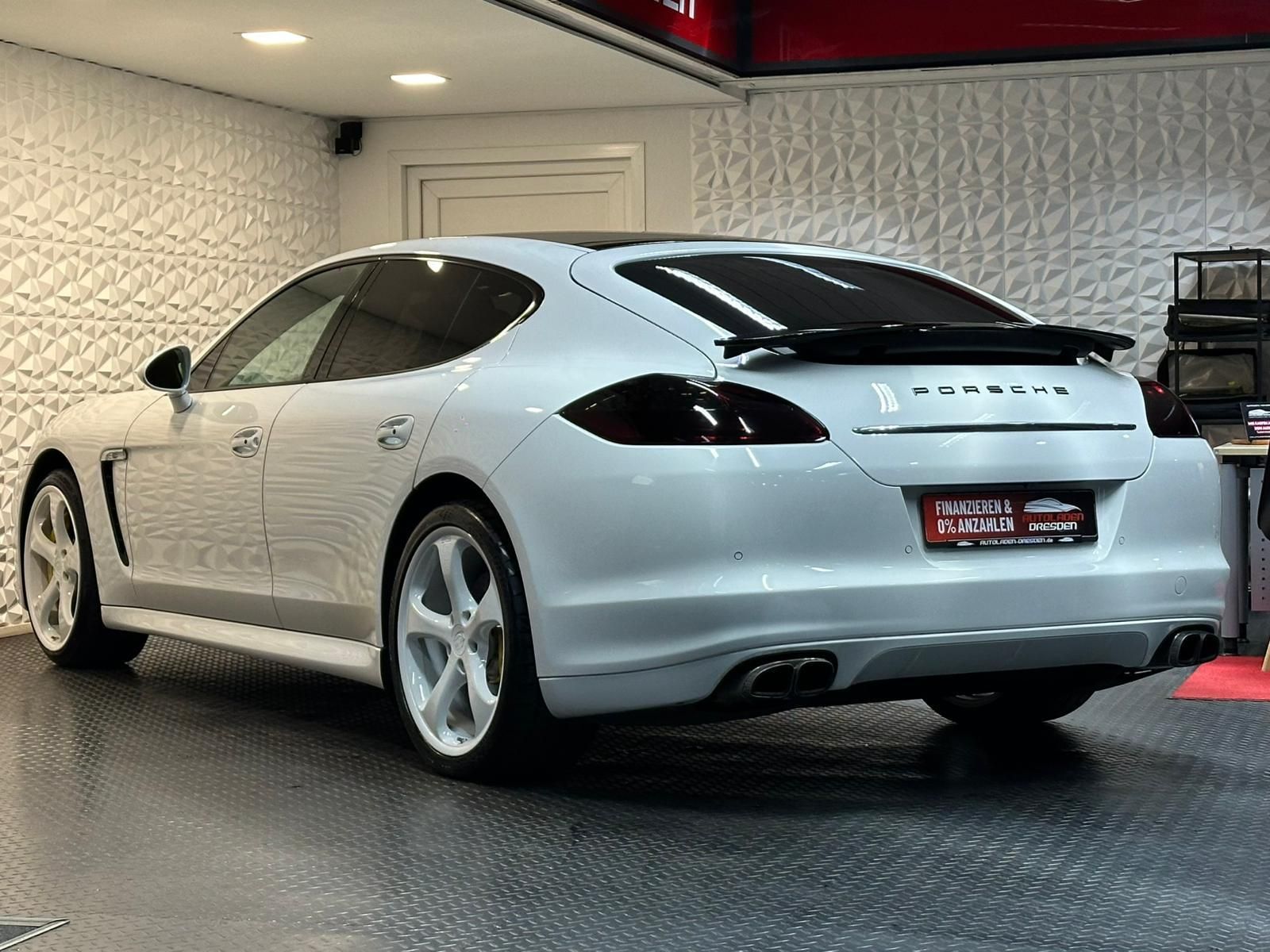 PORSCHE Panamera 4.8 TURBO* XENON#KERAMIK#LUFT#ACC#KEYLE - Image 5