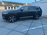 Volvo XC90 D5 AWD Geartronic Inscription 7-Sitzer - Volvo XC90 von privat