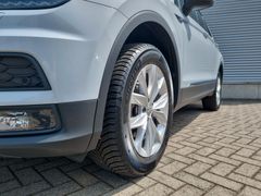 Fahrzeugabbildung Volkswagen Tiguan Allspace 2.0 TDI DSG 4M Highline AHK NAVI