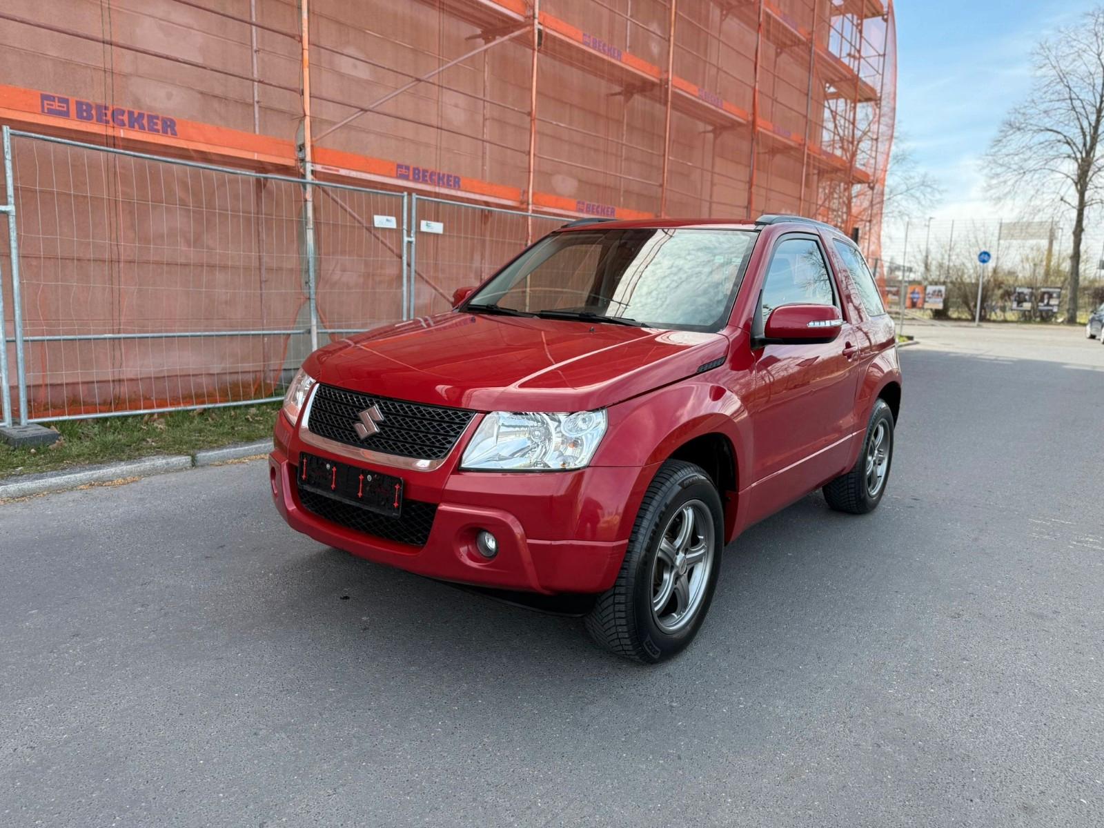 Suzuki Grand Vitara 2.4 VVT*4x4 Allrad*TÜV 3/28*SHZ*AH