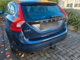 Volvo v60 mit Anhänger Kupplung  neu TÜV - Volvo 240: Kombi