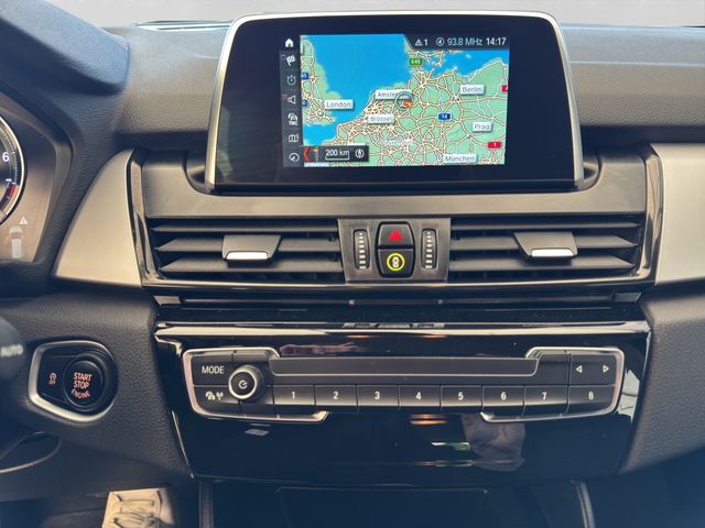 Fahrzeugabbildung BMW 218i Gran Tourer Automatik+LED+Navi+Sitzh.+AHK