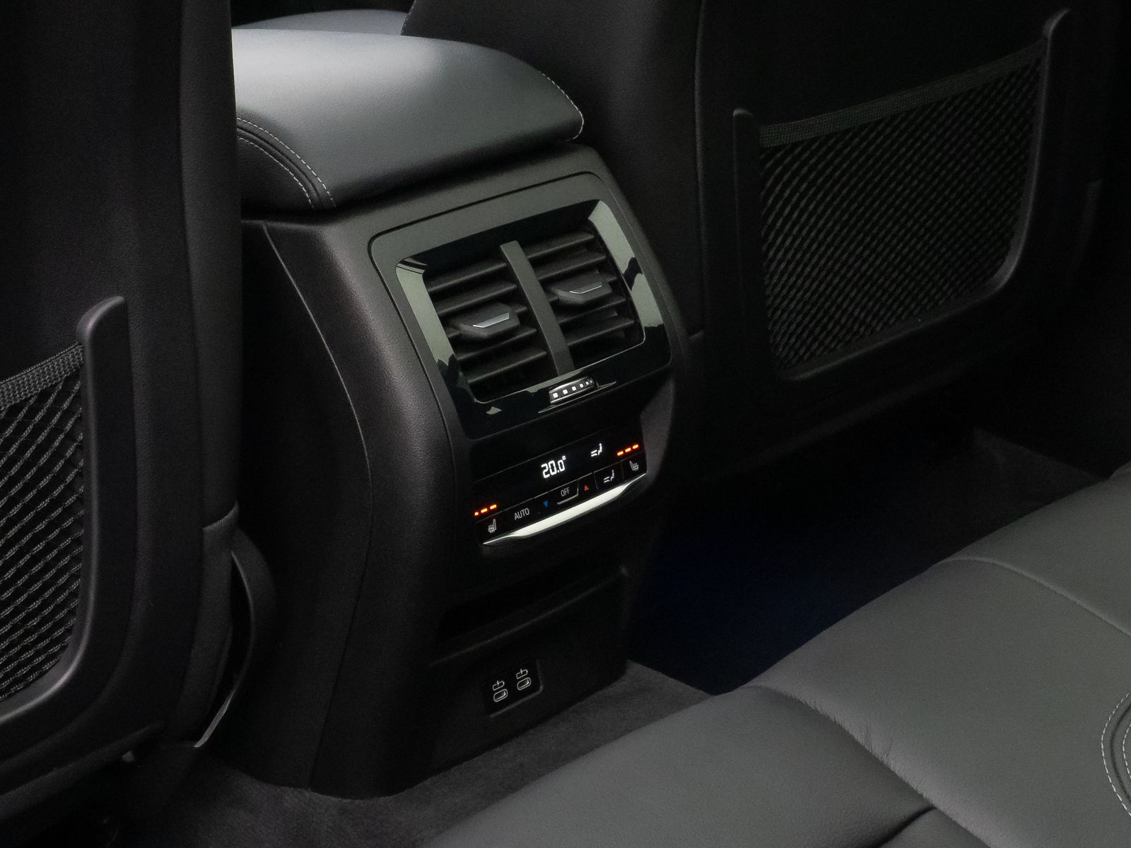 Fahrzeugabbildung BMW X3 xD20i M Sport Panorama 360°DAB Komfort 21Zoll