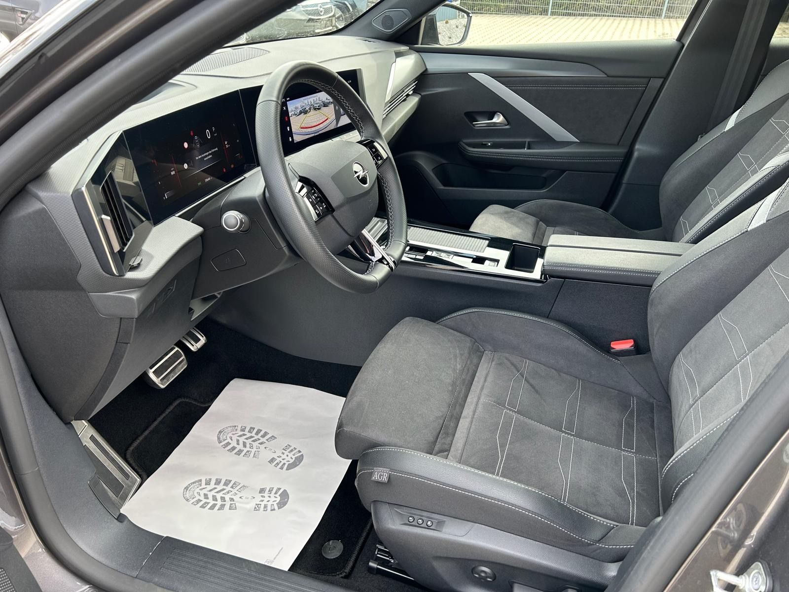 Fahrzeugabbildung Opel Astra Ultimate°Pano°Kamera°LED°Leder°HeadUp°