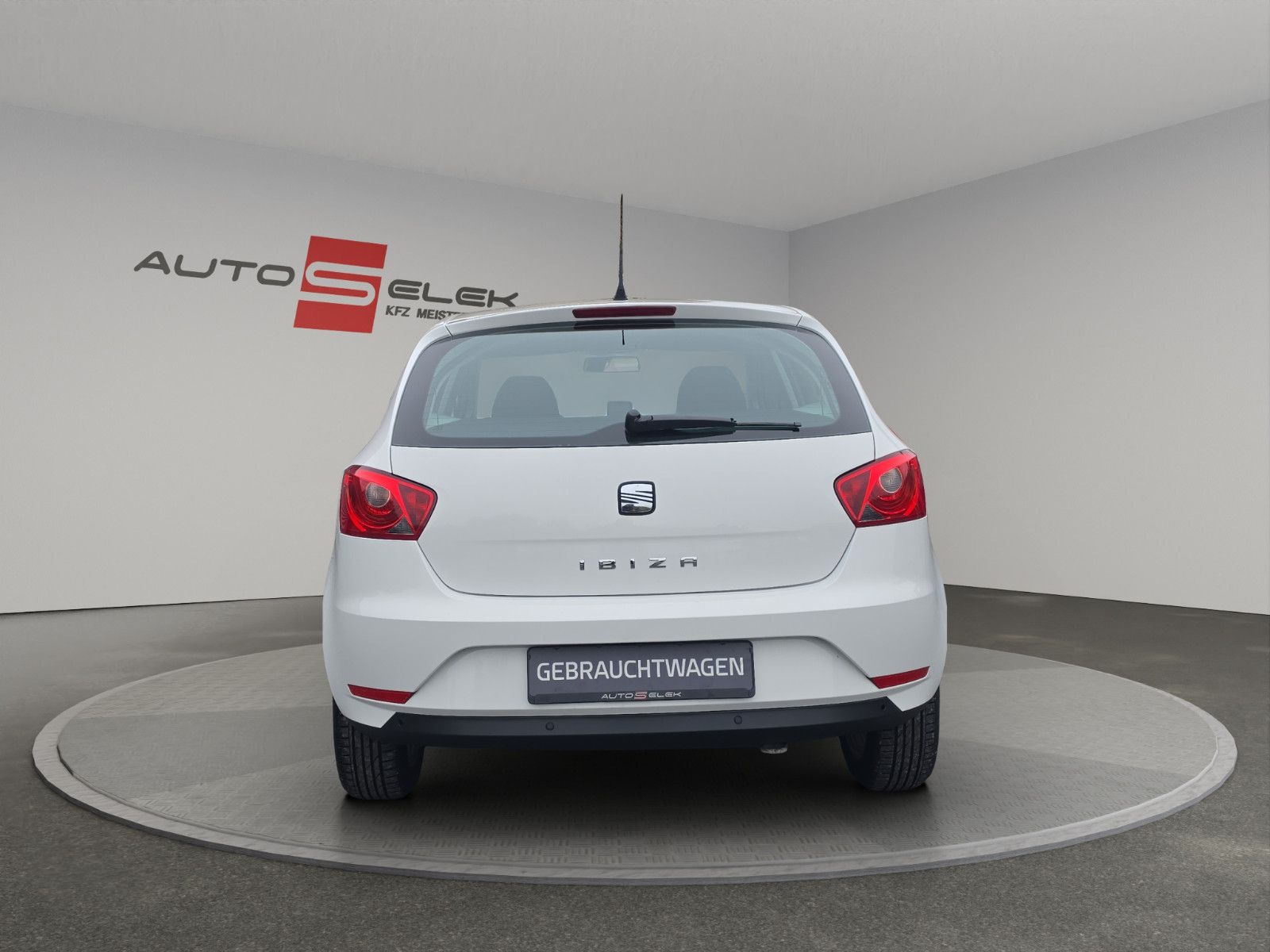 Fahrzeugabbildung SEAT Ibiza Lim. Style Viva TÜV SERVICE NEU