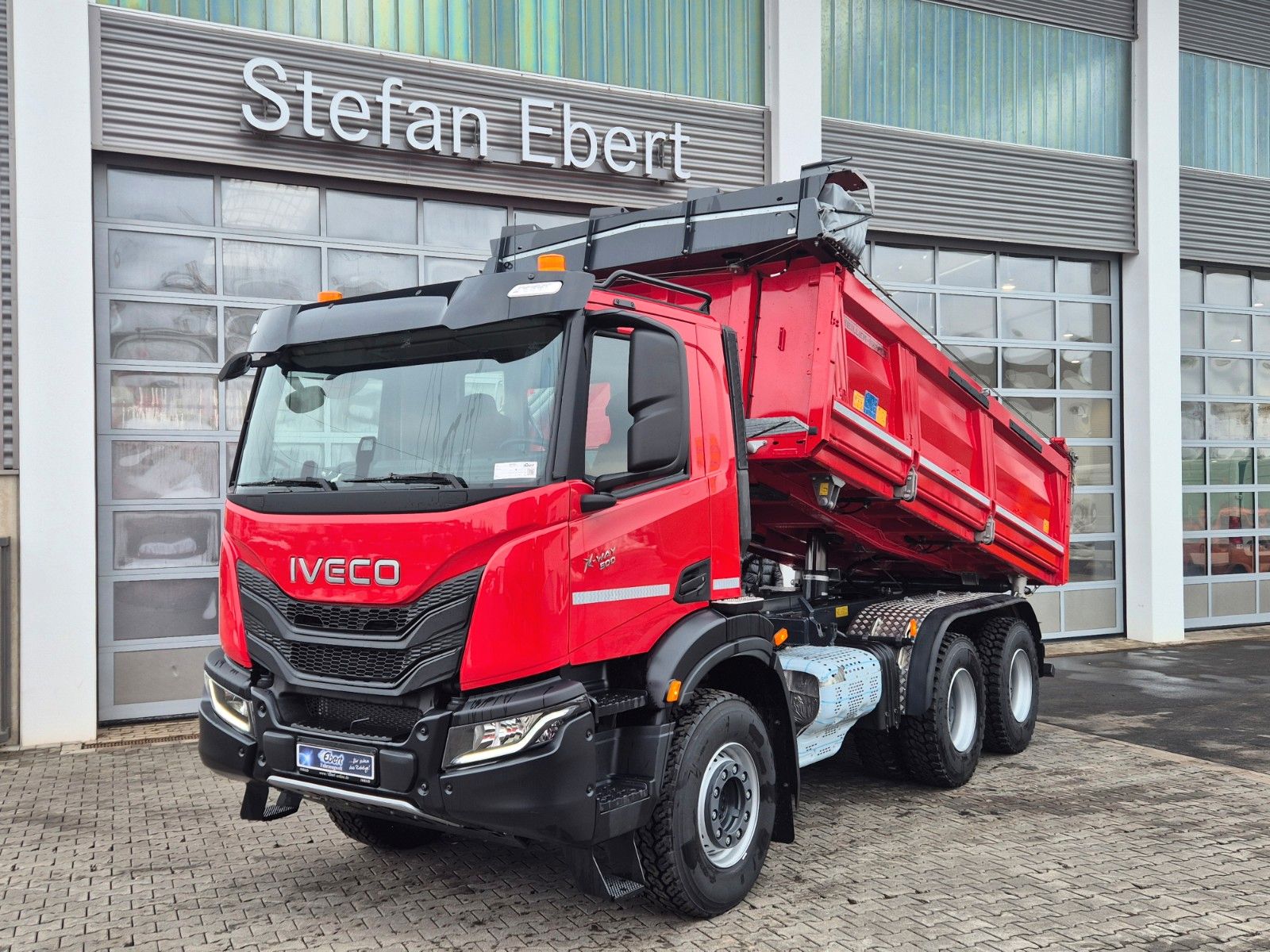 Fahrzeugabbildung Iveco AD300X50Z 6x4 Meiller-Kipper, Intarder Bordmatik