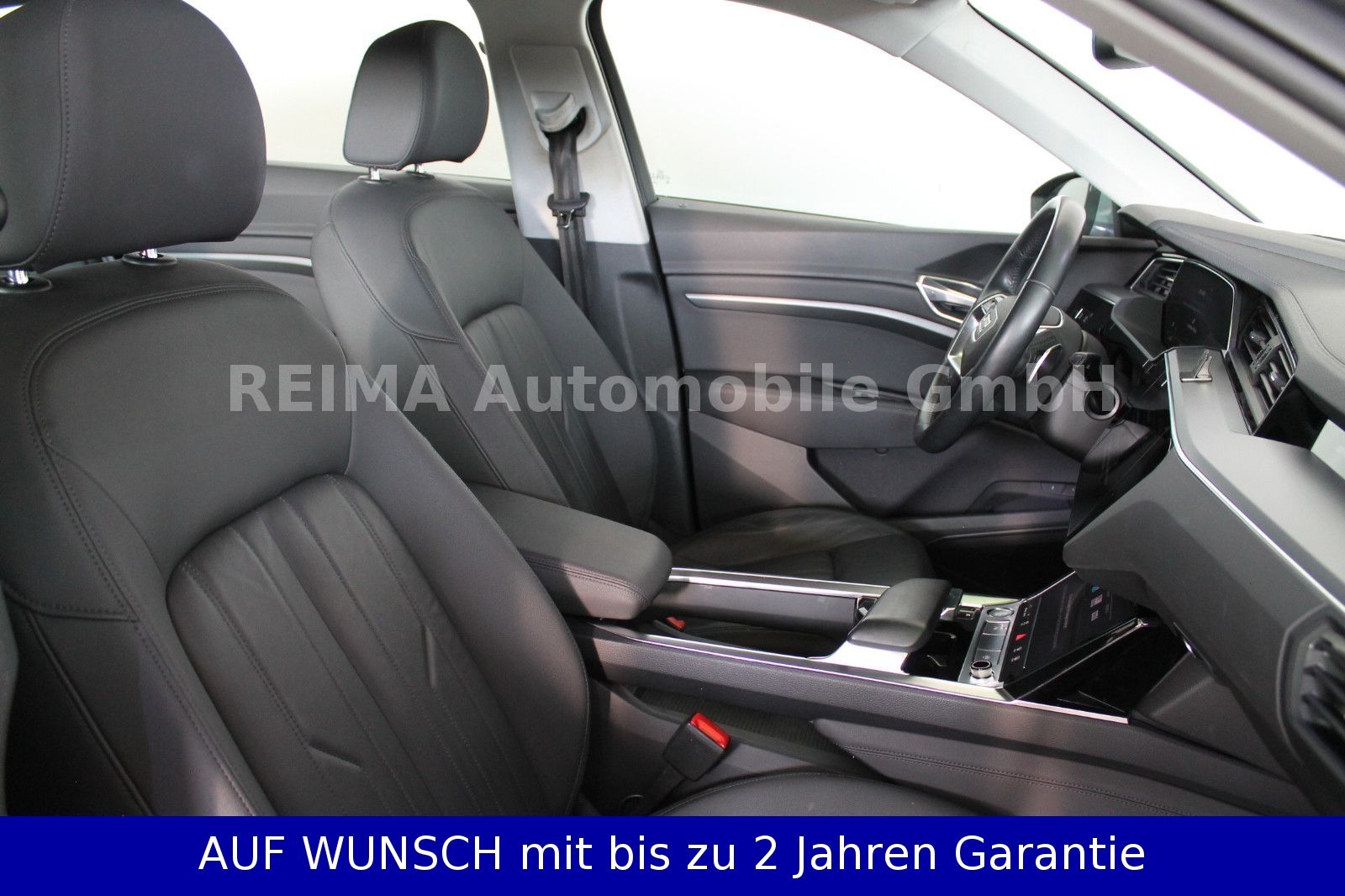 Fahrzeugabbildung Audi e-tron 50 quattro advanced, Pano, LED, Leder