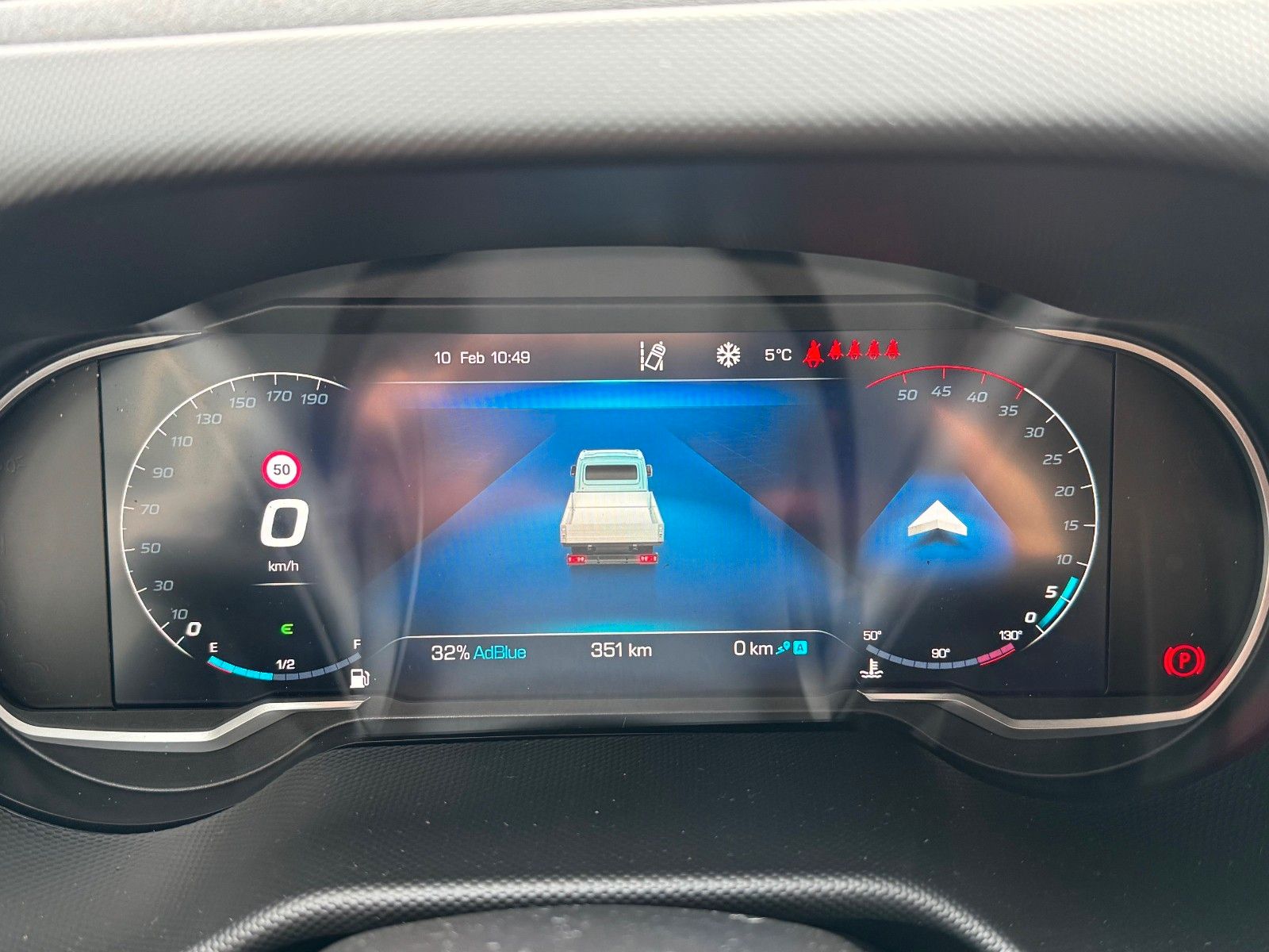 Fahrzeugabbildung Iveco Daily 35S14 *R3.450mm*AHK*Kamera*