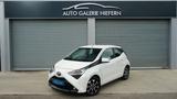 Toyota Aygo x-play connect Automatik - Toyota Aygo (X): Play Connect