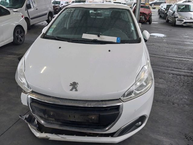 Peugeot 208 1.6 HDI 75