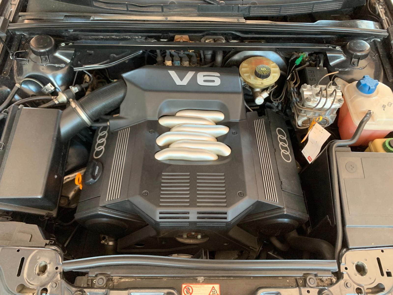Audi 80 Cabrio / V6/ S-Line / Leder/ Neues Verdeck