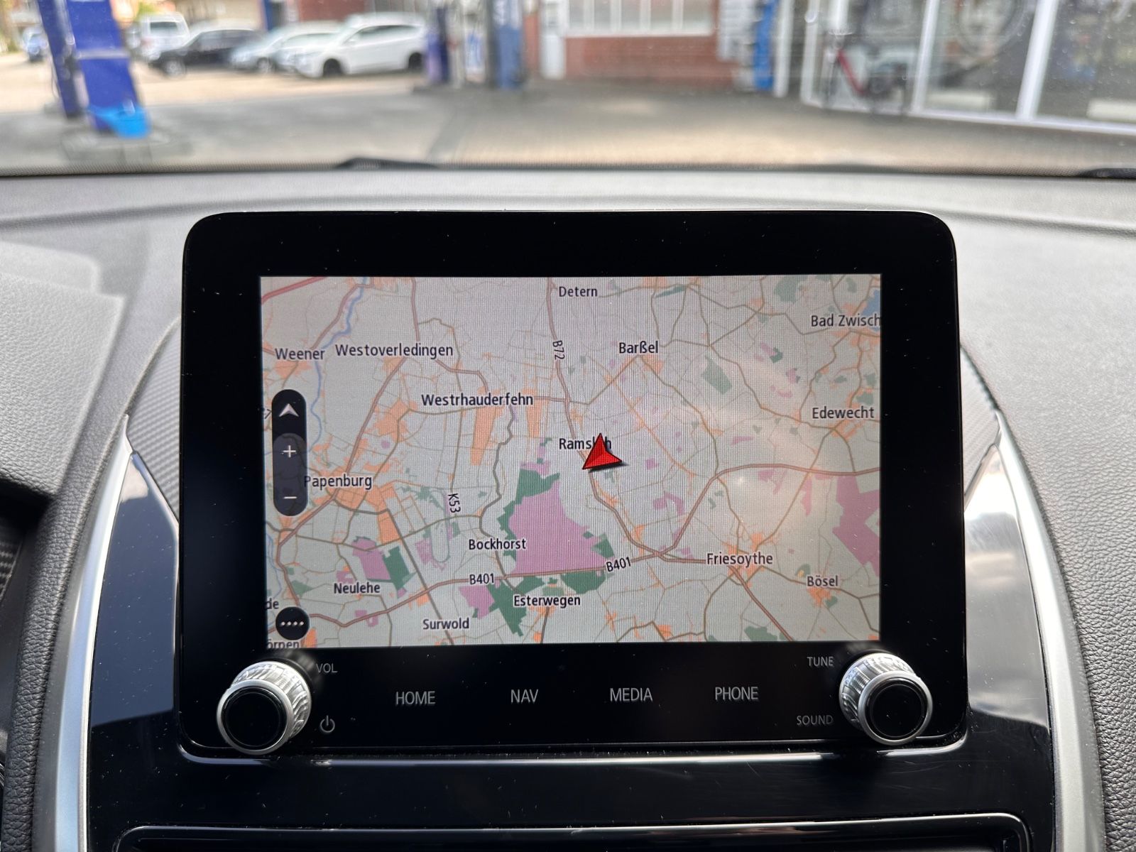 Fahrzeugabbildung Mitsubishi Eclipse Cross 2.4 Hybrid 4WD Select AHK/ACC/360°