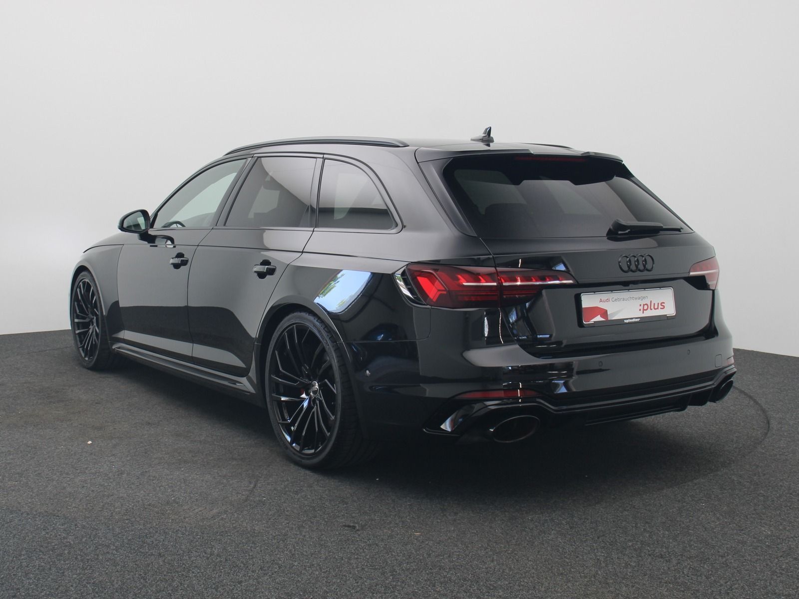 Audi RS4 - Bild 4