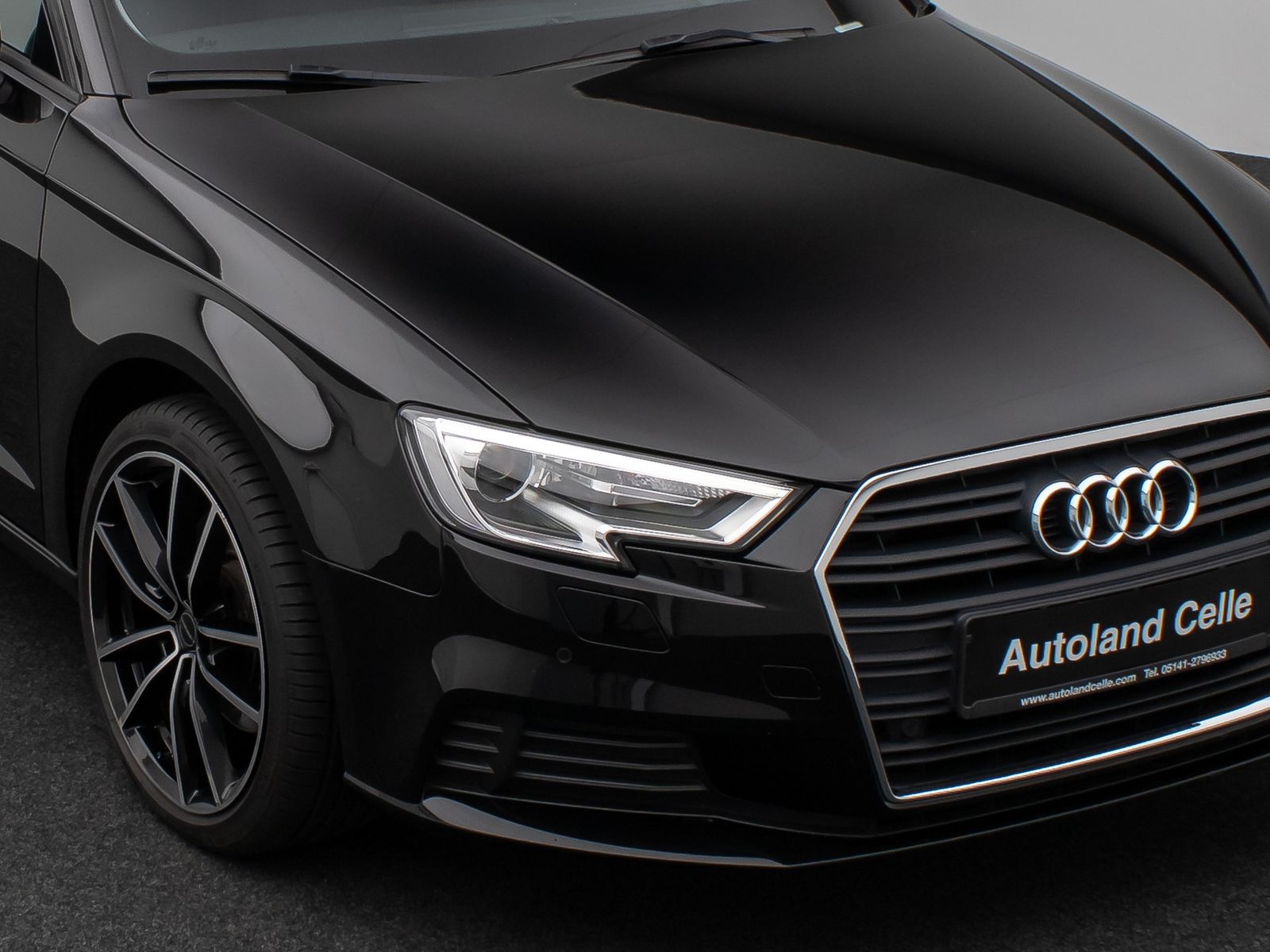 Fahrzeugabbildung Audi A3 Sportback 35 TDI Aut. Sitzhzg Navi Xenon