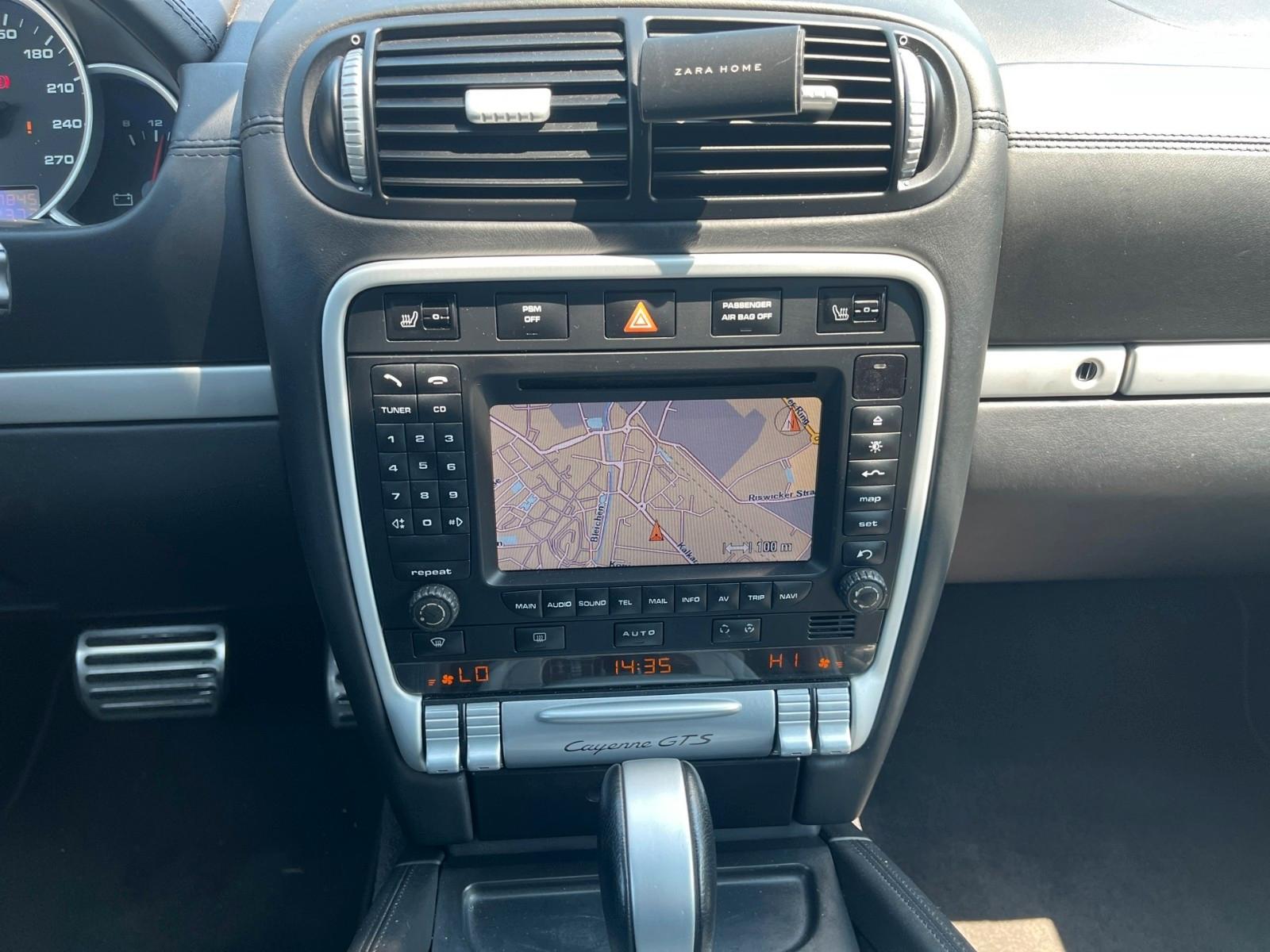 Porsche Cayenne GTS
