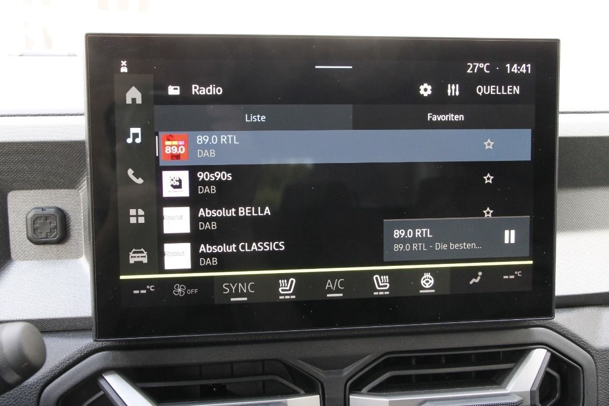 Fahrzeugabbildung Dacia Bigster Journey hybrid 155
