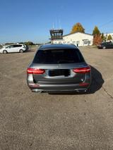 Mercedes-Benz E 220 d 4MATIC T Autom. - Avantgarde - Mercedes-Benz E 220 Gebrauchtwagen in Stuttgart