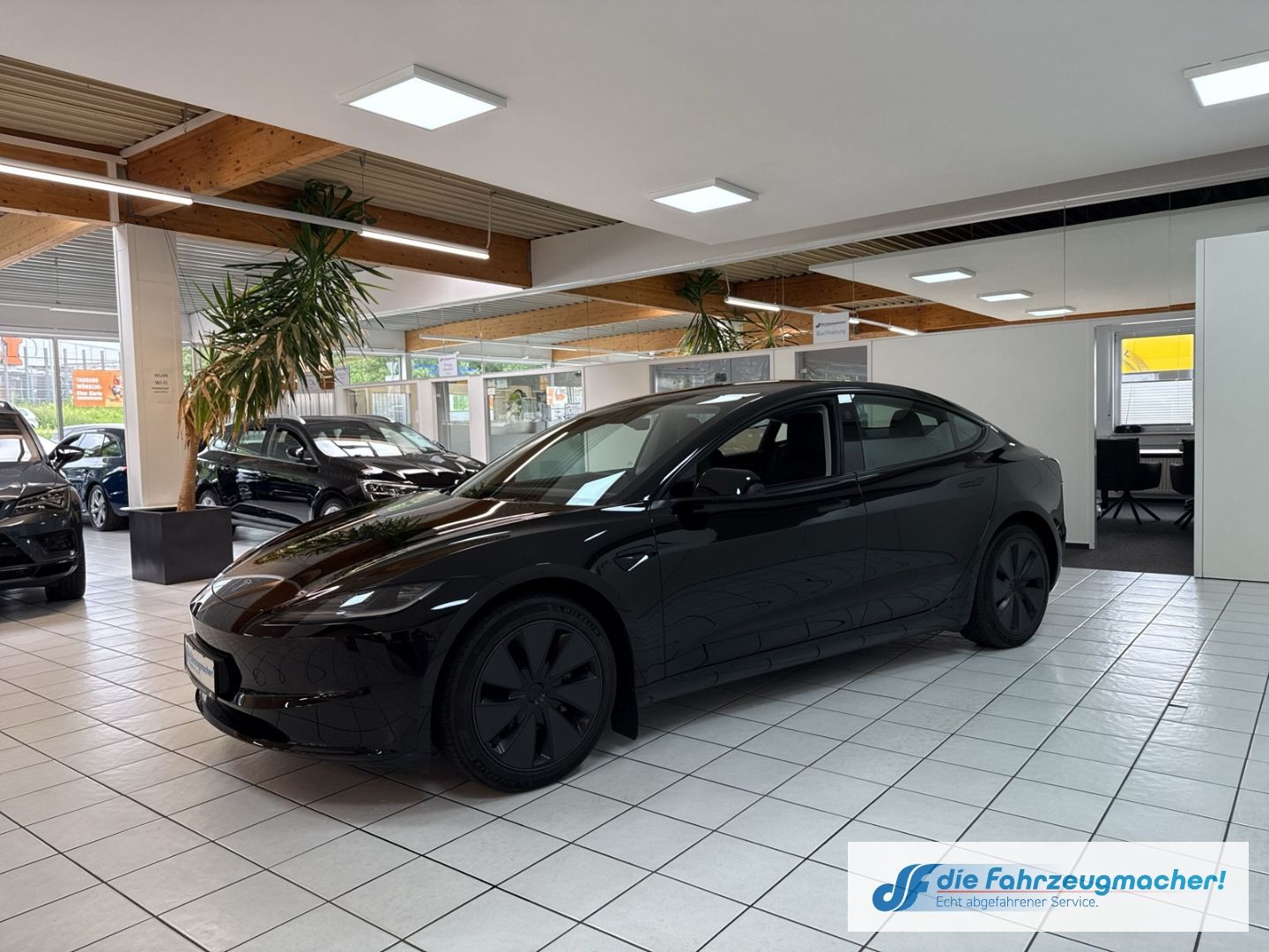 Fahrzeugabbildung Tesla Model 3 Long Range Dual AWD Soundsystem ACC El.