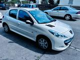 Peugeot 206+, Rentnerfahrzeug - Peugeot: Rent