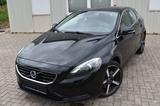 Volvo V40 2.0D3 Momentum*AUTOMATIK*5.ZYLINDER*PANORAMA - gebrauchte Volvo V40 aus dem Jahr 2013