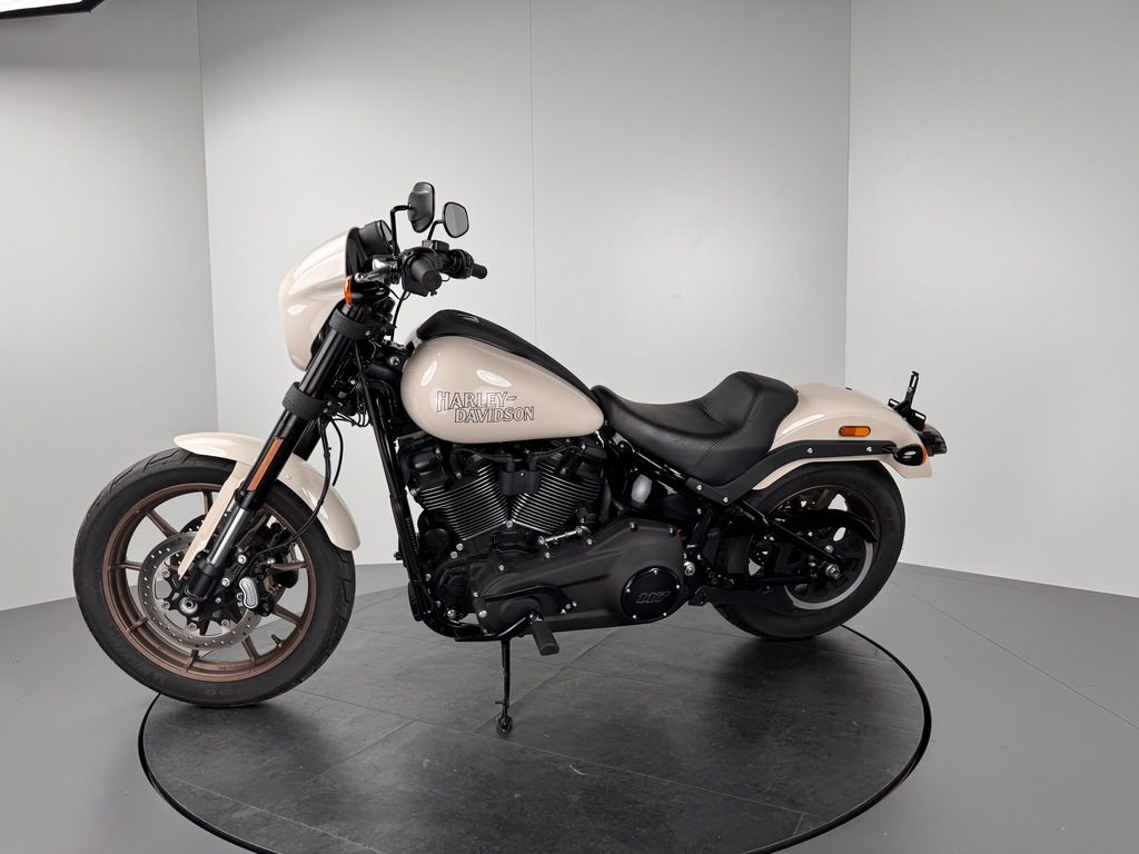 Fahrzeugabbildung Harley-Davidson LOW RIDER S FXLRS *NEUWERTIG *5HD1