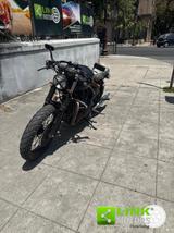 Triumph TRIUMPH Bonneville T100 black - TRIUMPH BONNEVILLE T100 BLACK