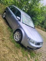 Audi A4 20 Motor. - Audi A4: Kleinwagen