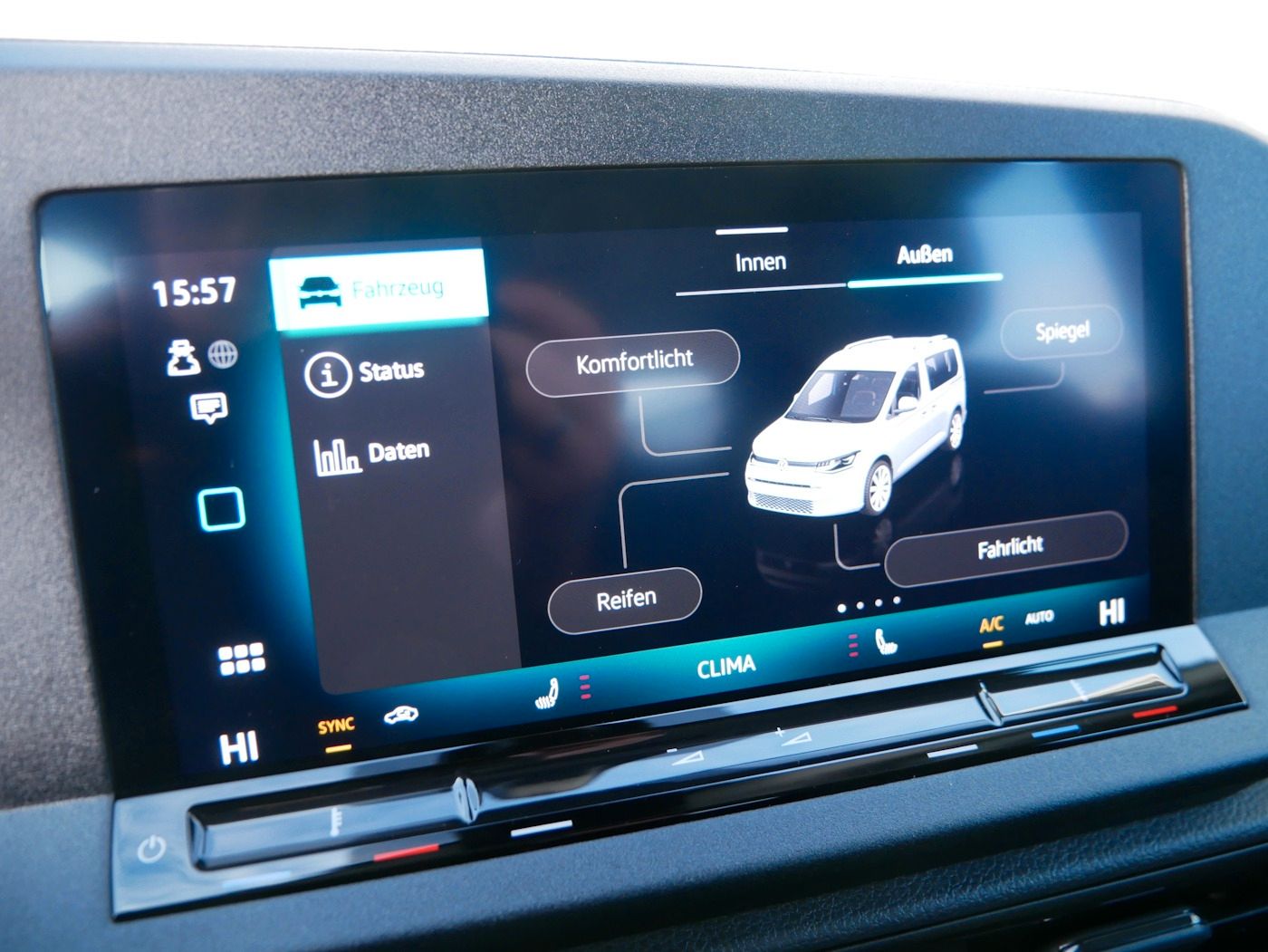 Fahrzeugabbildung Volkswagen Caddy 2.0 TDI Maxi 7-Sitzer Kamera SHZ Klimaauto