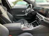 BMW 330i xDrive Lim. M Sport Pro HUD GSD DA H/K - BMW 330 mit Benzin-Antrieb: Limousine, 330i