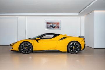 2022 Ferrari SF90 照片 4