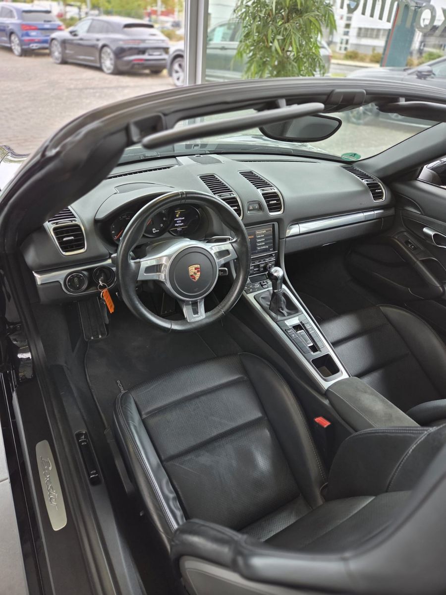 Fahrzeugabbildung Porsche Boxster/981/ 2,7/Schalter/APPROVED