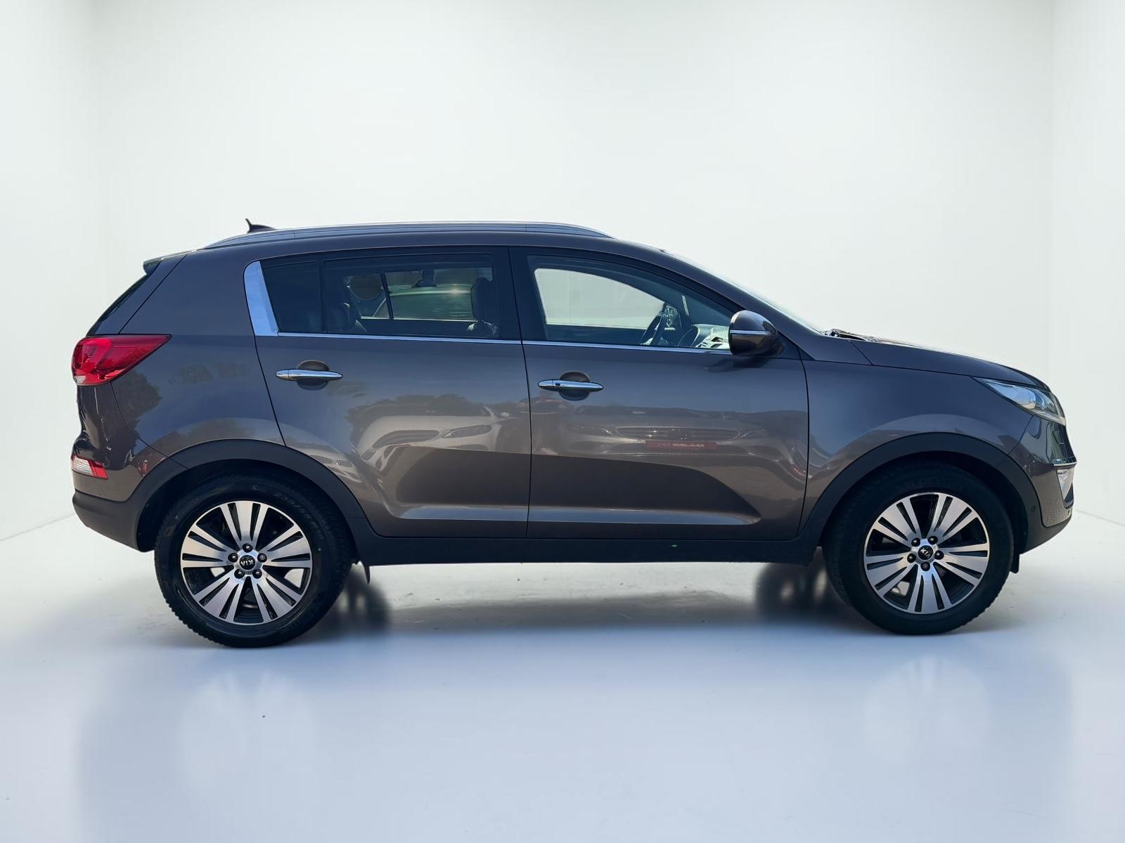 Kia Sportage Spirit 2WD*TEMPO*NAVI*KLIMA*SHZ*