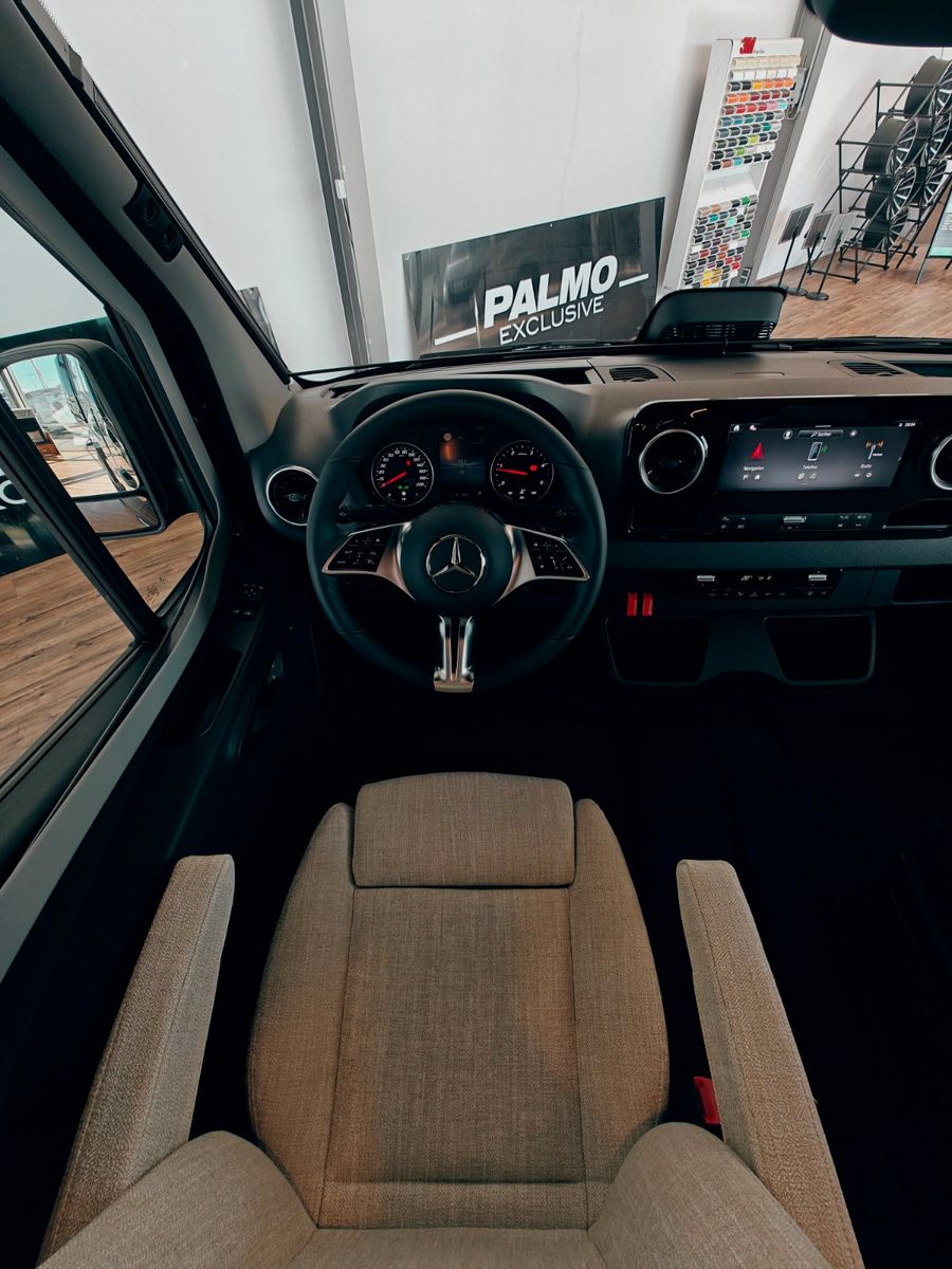 Fahrzeugabbildung HYMER / ERIBA / HYMERCAR GRAND CANYON S 4x4 MB 600 by palmo