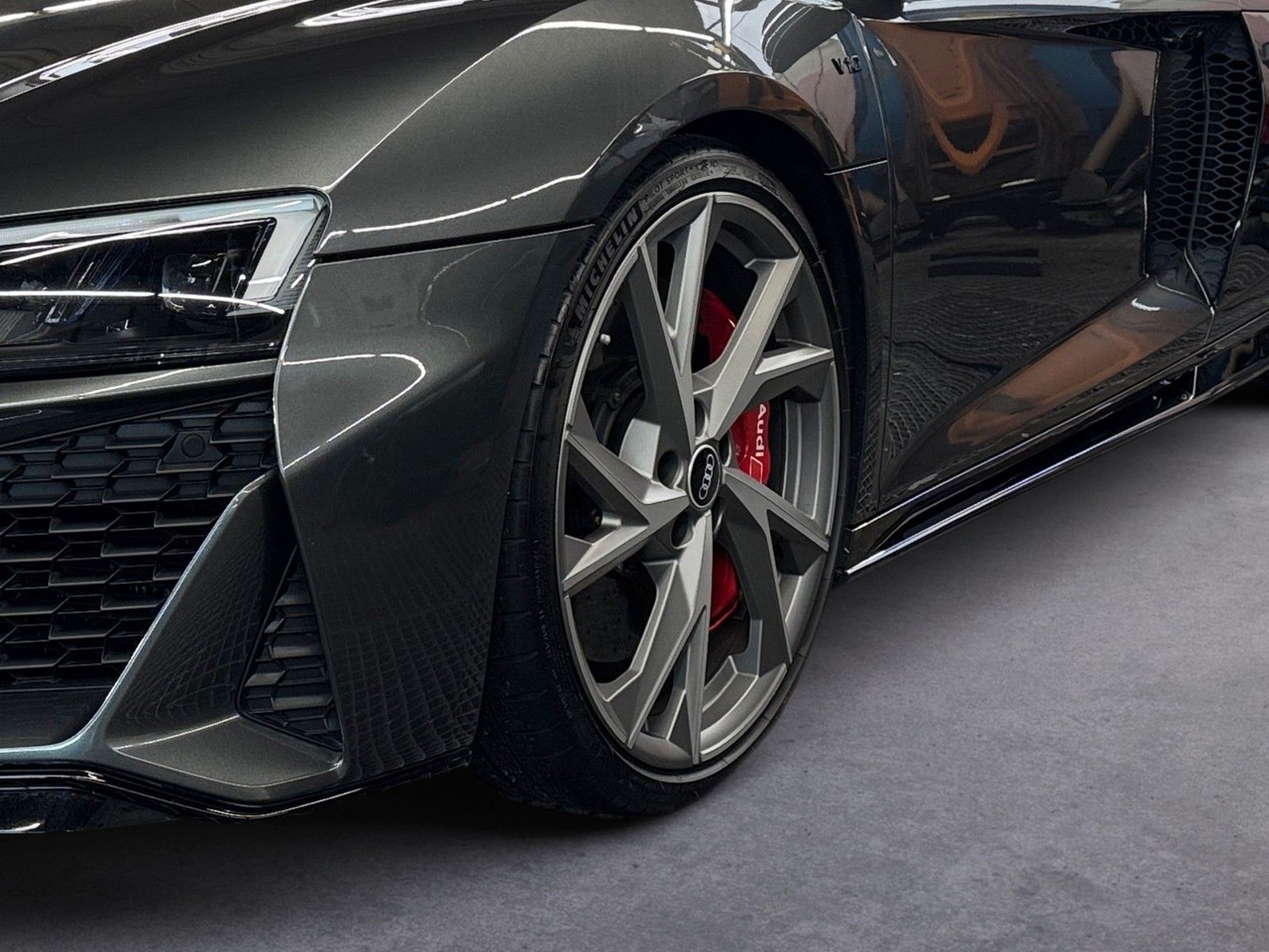 Fahrzeugabbildung Audi R8 Spyder 5.2 FSI quattro performance*B&O*KAMERA