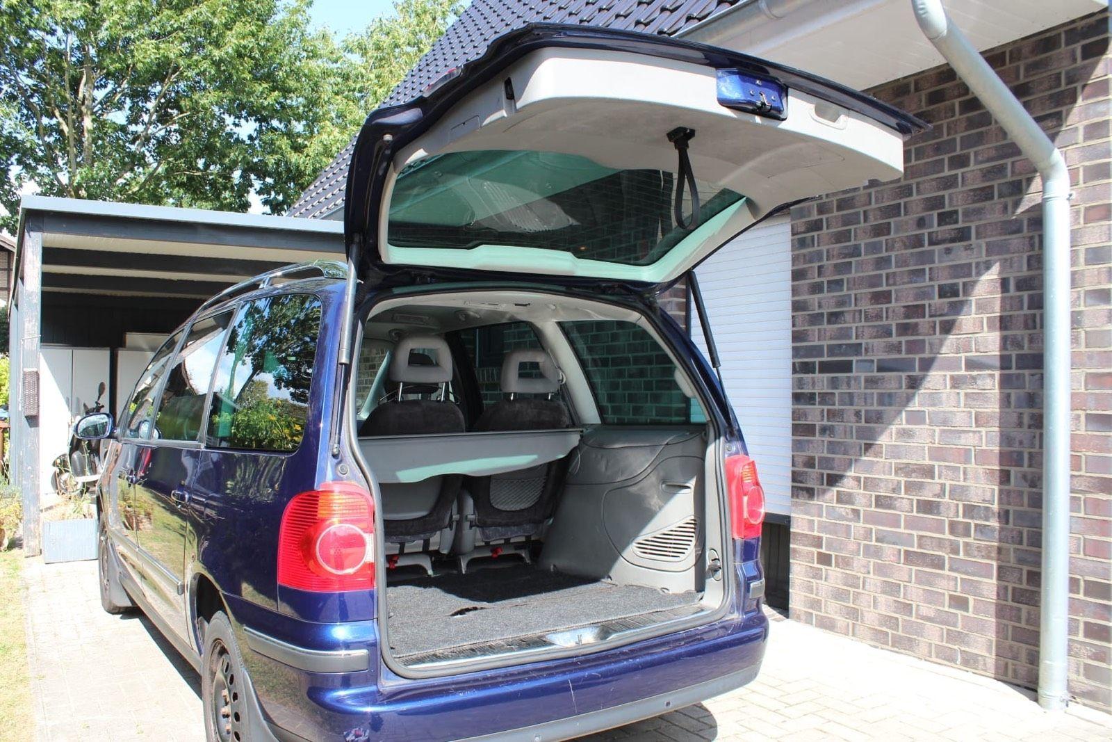 Volkswagen Sharan 2007 — photo 12
