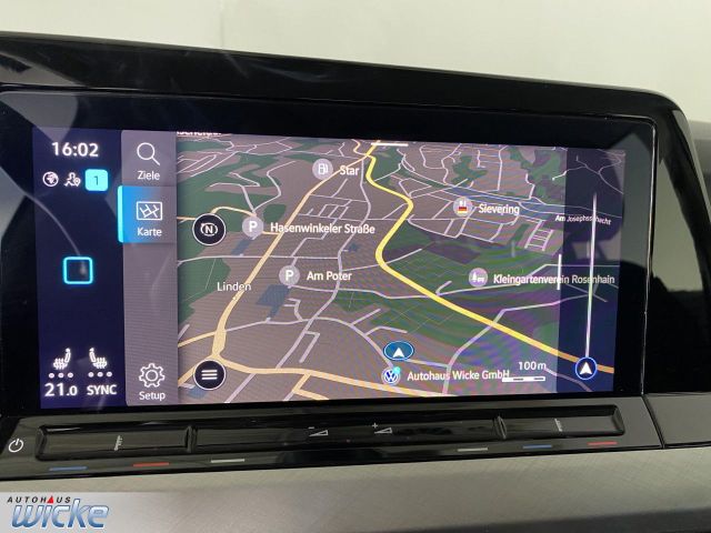 Golf VIII Variant 2.0 TDI Life NAVI KLIMA PDC LE