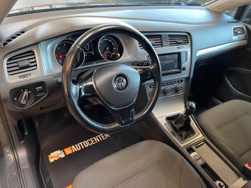 Volkswagen Golf VII Lim.  BMT *NAVI*SZHZ*PDC*TÜV-052027*