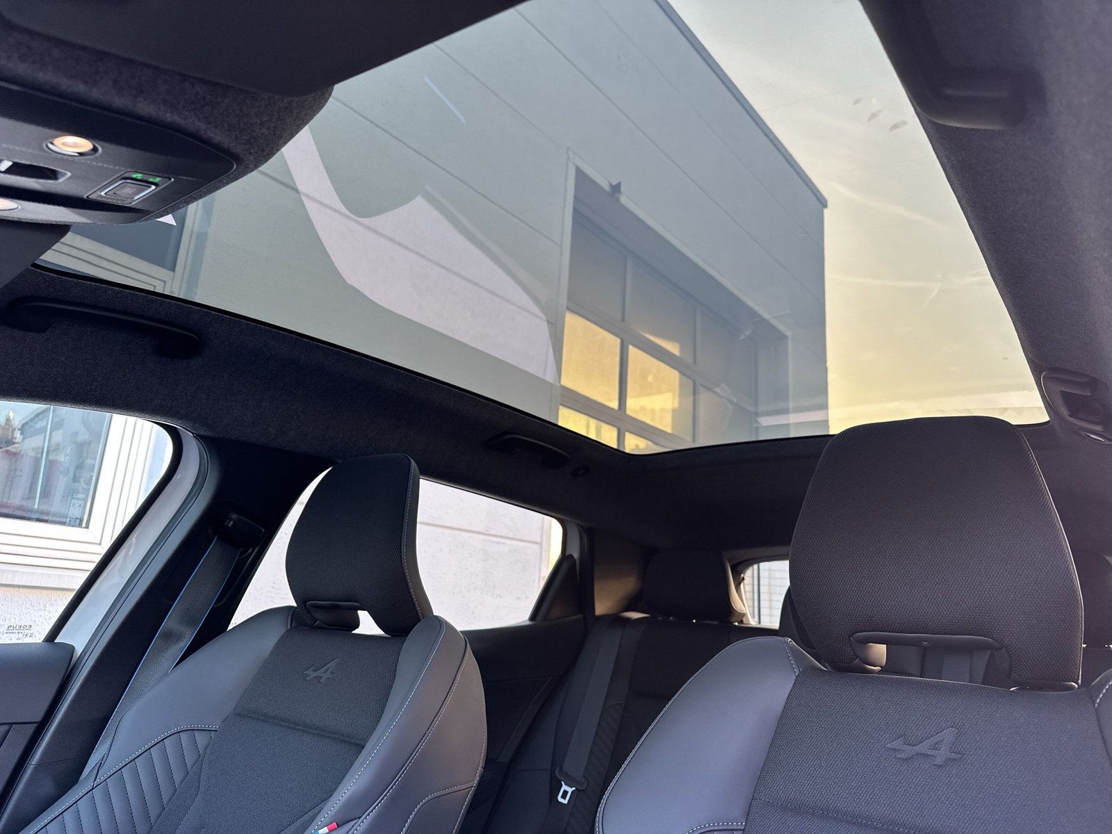 Renault Scenic E-TECH - Bild 18