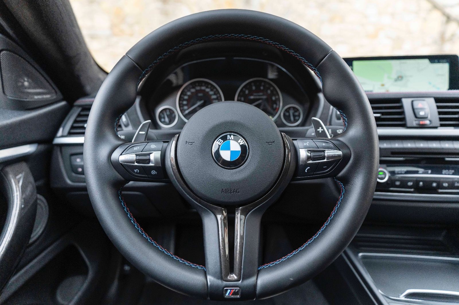 Fahrzeugabbildung BMW 440I M-Performance HUD H&K LED CARPLAY KAM REMUS