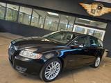 Volvo V50 Kombi D5 AUTOMATIK Summum LEDER/PDC/NAVI/AHK - gebrauchte Volvo V50 aus dem Jahr 2008