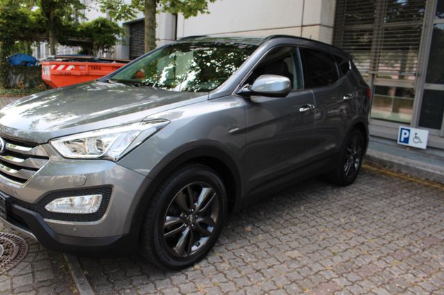 Hyundai Santa Fe Premium 4WD
