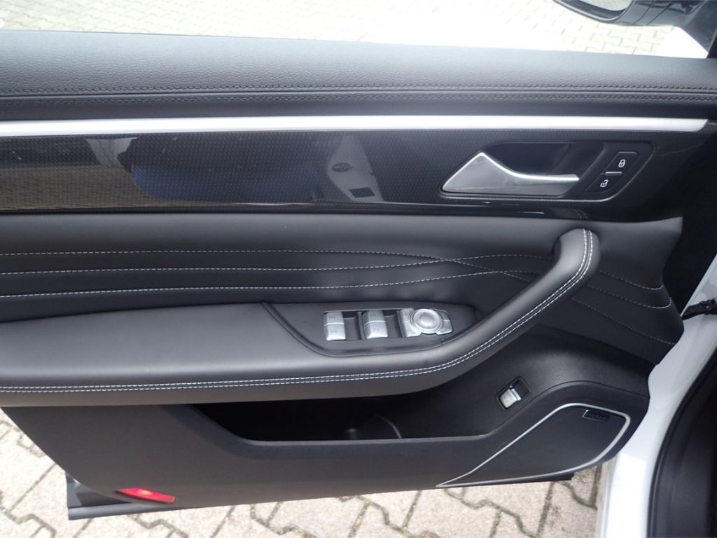 Fahrzeugabbildung DFSK Fengon 7 2.0 GDI 4x4 2,5t AHlast Navi PanoD 7Sit