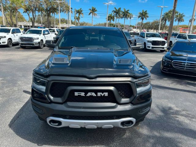 Dodge RAM Rebel 1500 4x4 Crew Cab unfallfrei