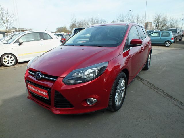 Ford Focus Turnier Titanium*1.Hand*TÜV neu*