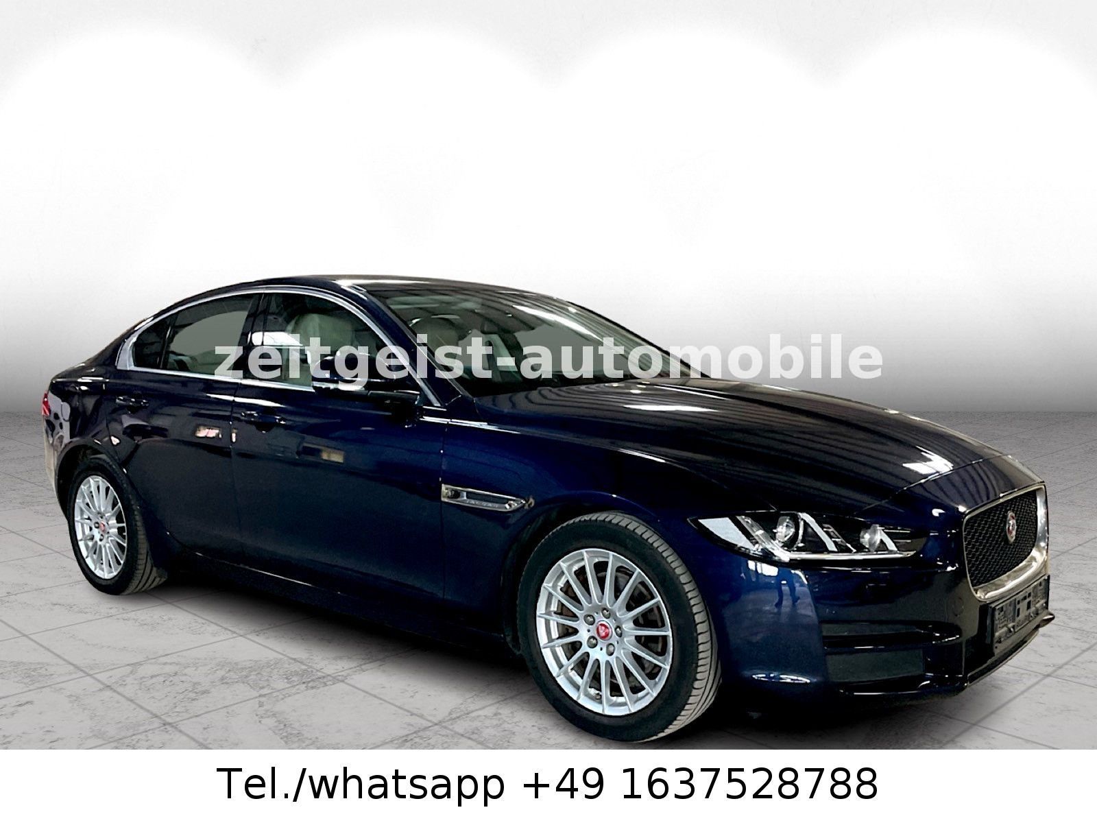 JAGUAR XE